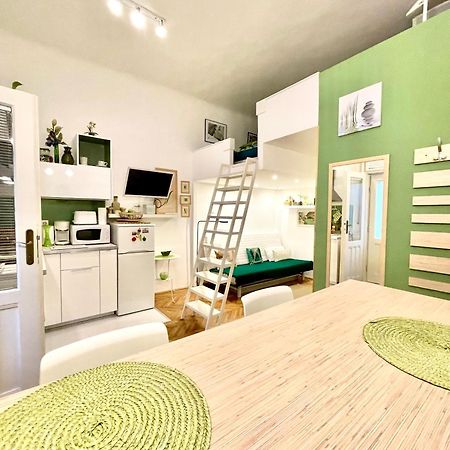 Green Pearl Apartment At St Stephen' S Basilica Budapest Exterior foto