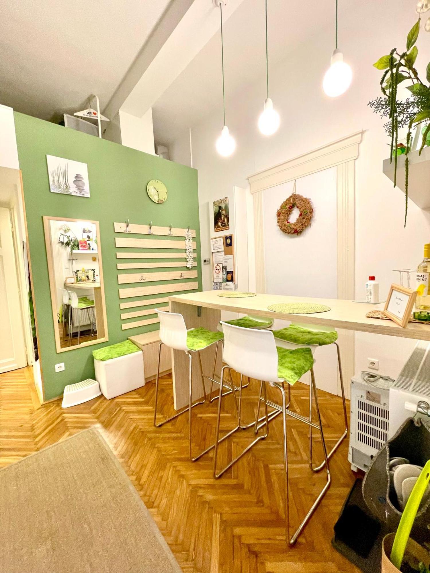 Green Pearl Apartment At St Stephen' S Basilica Budapest Exterior foto