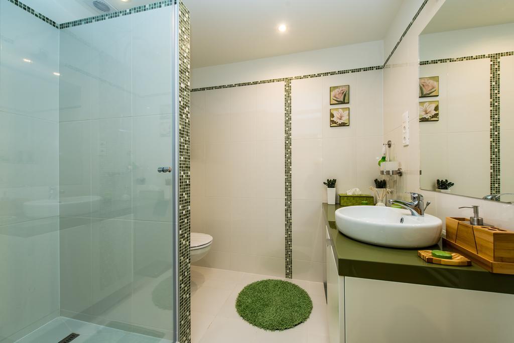 Green Pearl Apartment At St Stephen' S Basilica Budapest Exterior foto